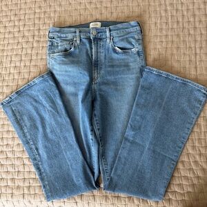Citizens Of Humanity  Lilah Flare Jeans 28x29